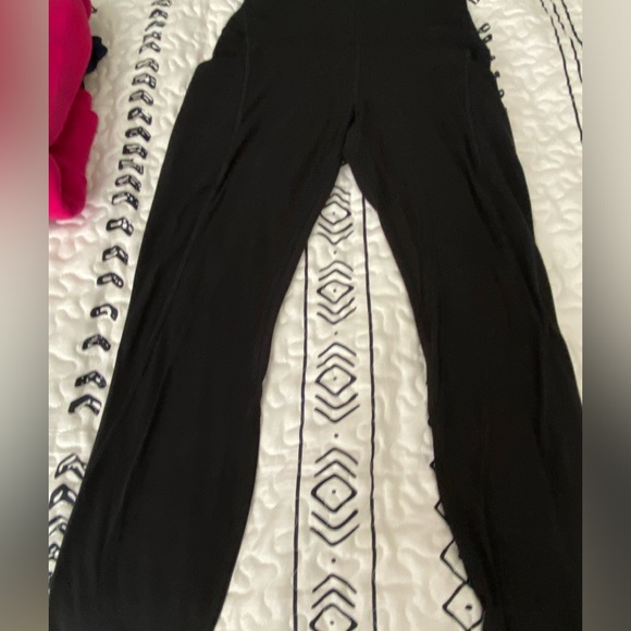 Lululemon Align Leggings w/ pockets - Picture 3 of 9